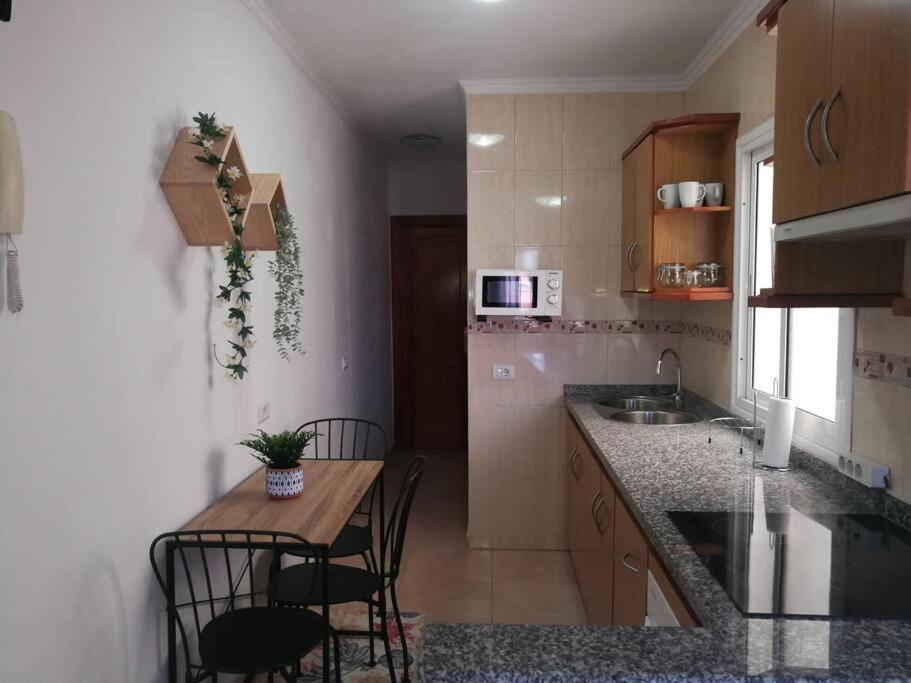 Acogedor Atico Con Terraza En San Cristobal De La Laguna Dış mekan fotoğraf